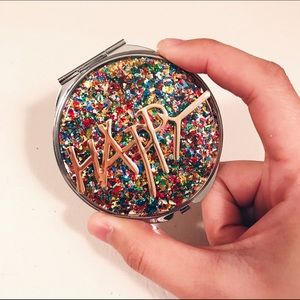 🌈Betsey Johnson xox Trolls Compact Mirror✨