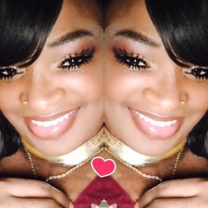 Meet your Posher, Monnie