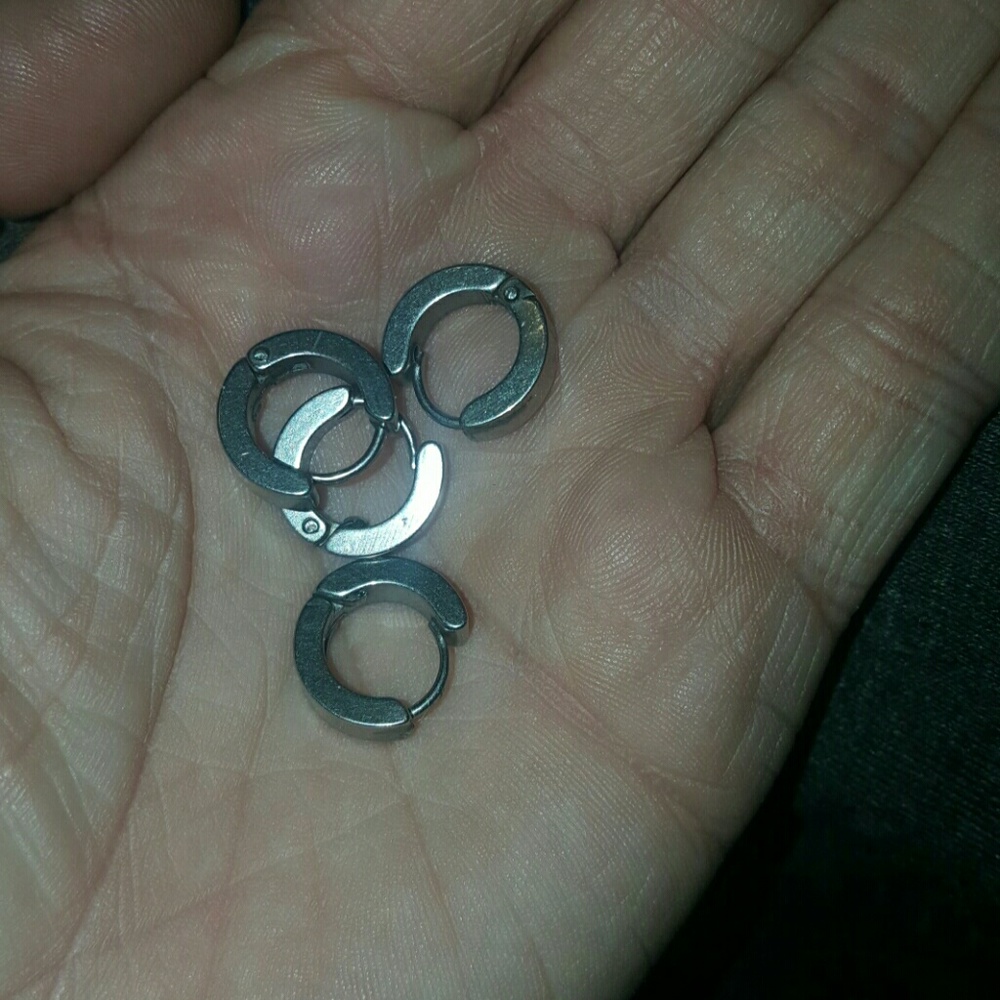 NEW❤Stainless Steel Huggies