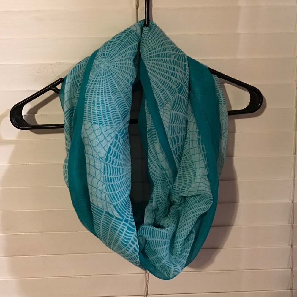 Scarf