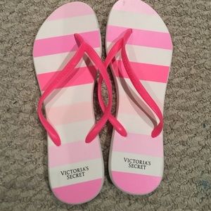 Brand New Victoria's Secret foam flip flops