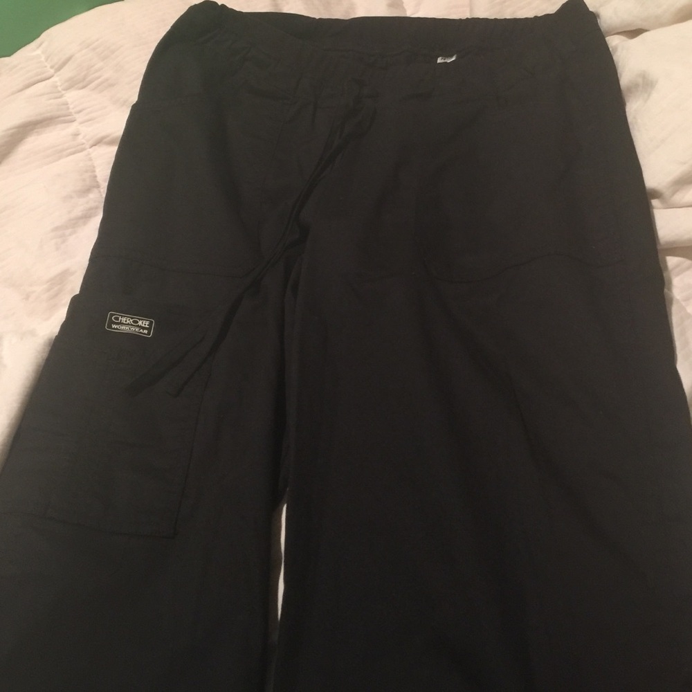 Cherokee scrub pant