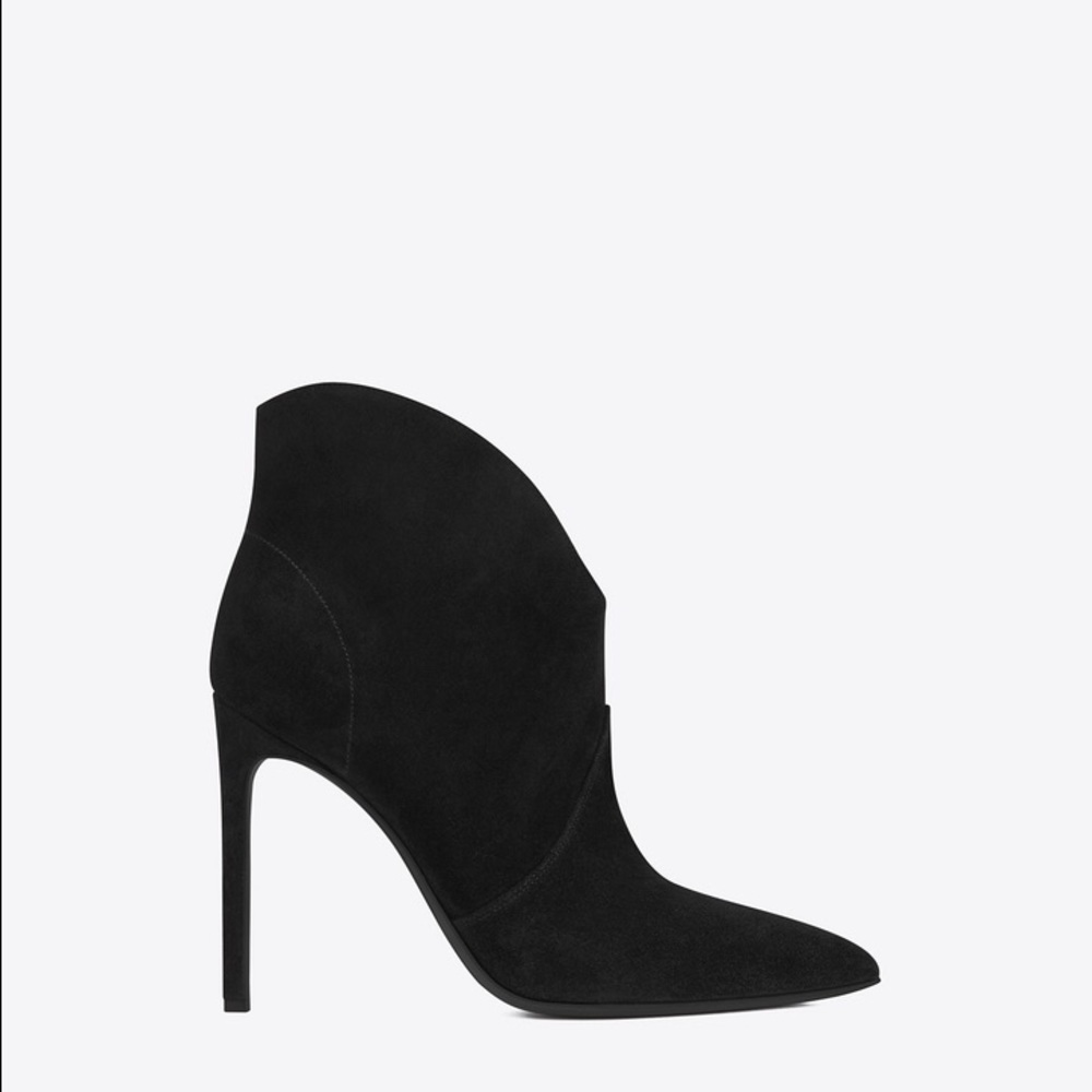 Amazing Ysl Saint Laurent boots