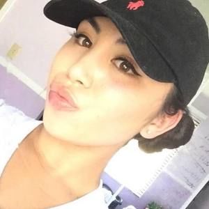 Meet your Posher, Celia