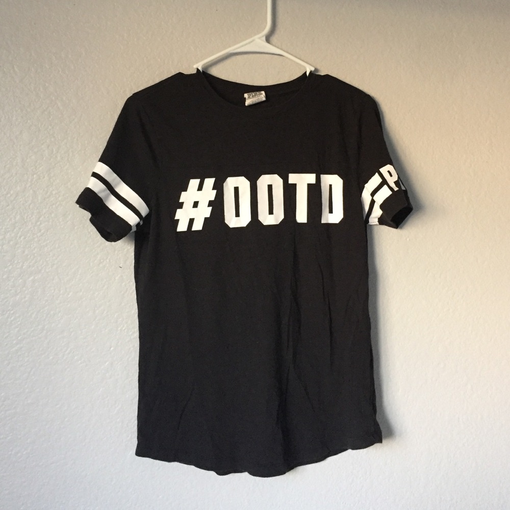 ootd tee