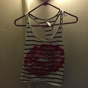 Stripped red lip tank