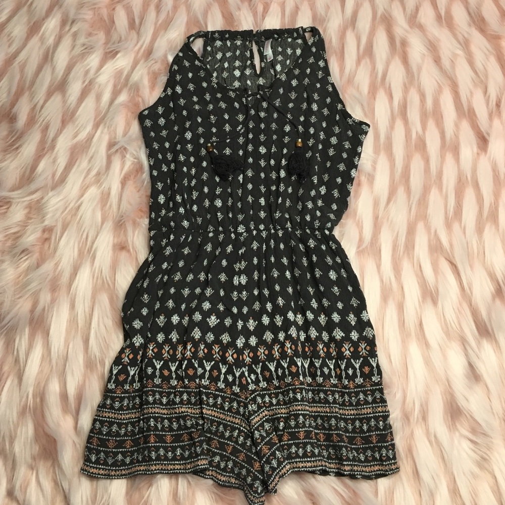 Cute romper pink and dark grey