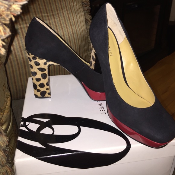 Women's Nine West Heels - Picture 4 of 4