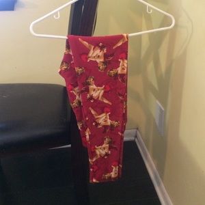 BNWOT 2017 VALEVTINES DAY RARE PRINT LLR