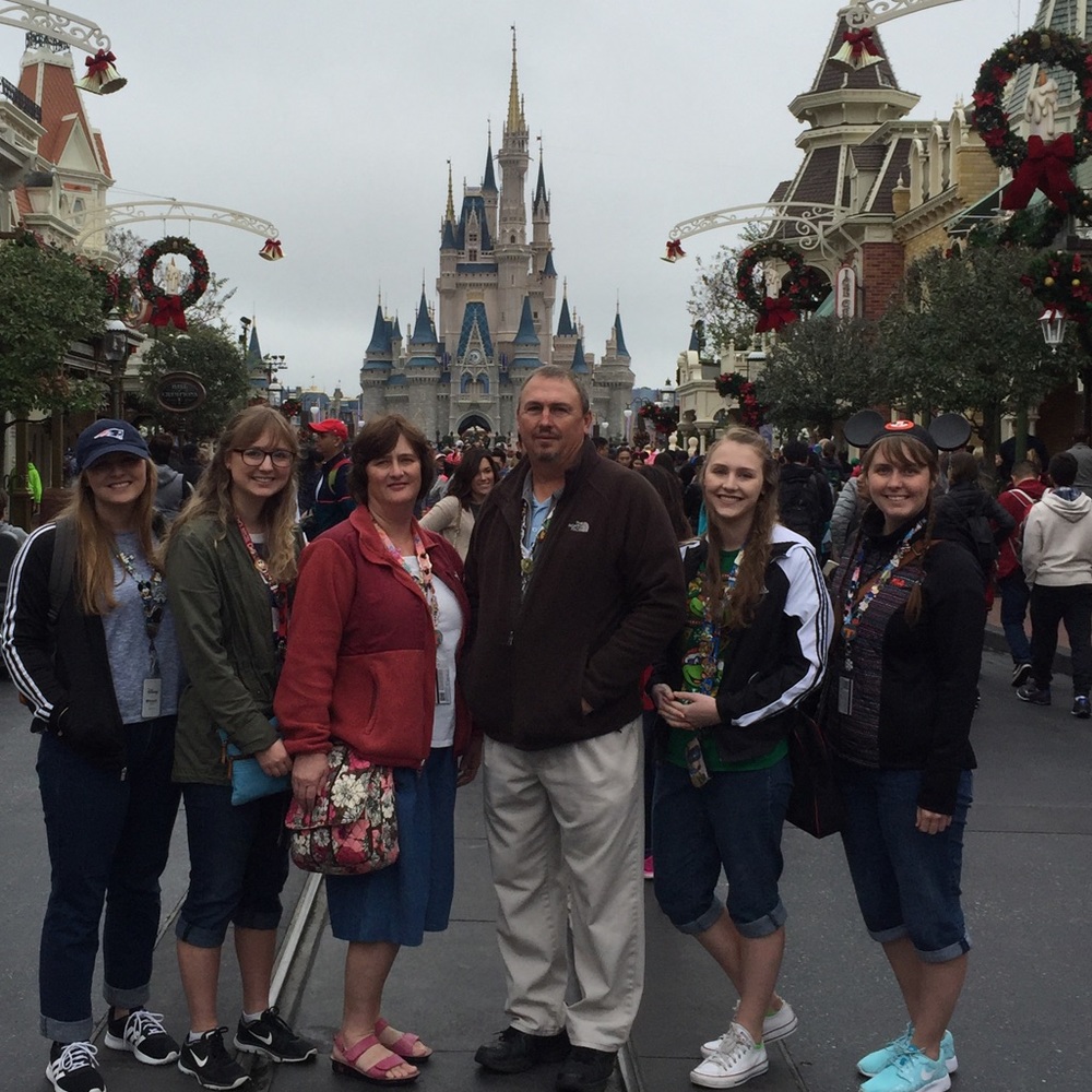 Help Us Get Back To Disney ๐ - Picture 1 of 4