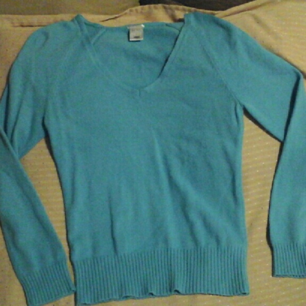Old navy sweater