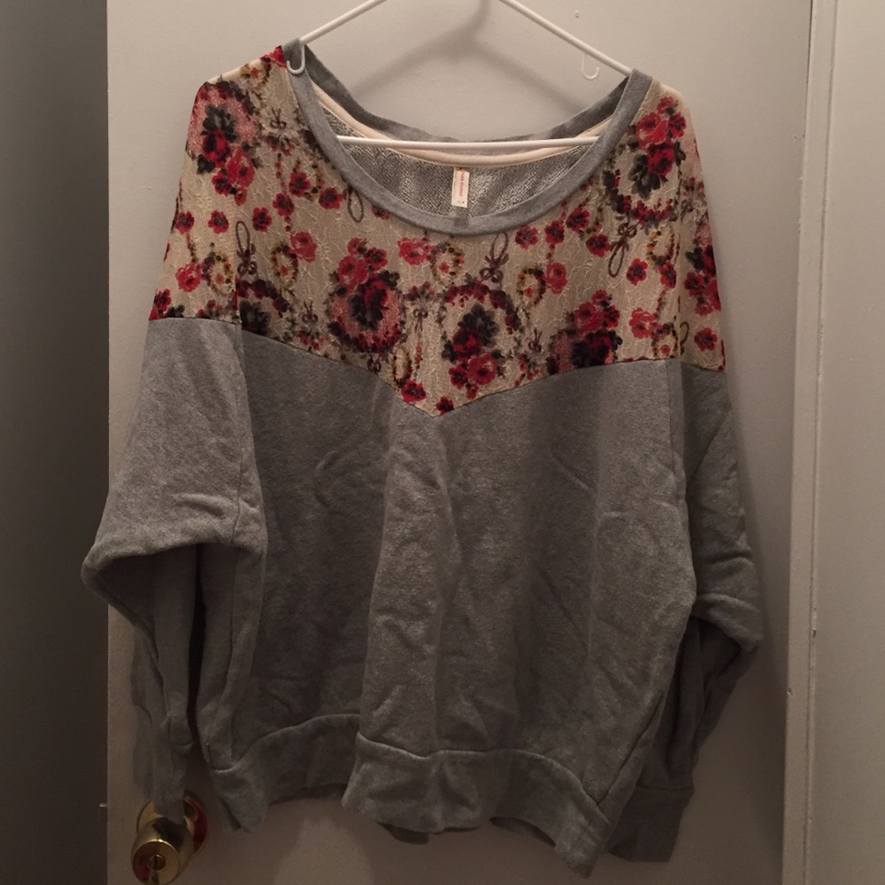 Free People Large Oversized Boyfriend Sweater