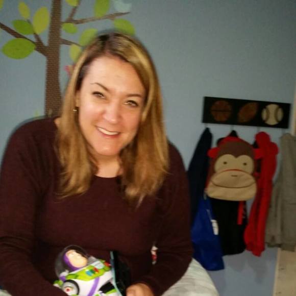 Meet your Posher, Carly - Picture 1 of 1