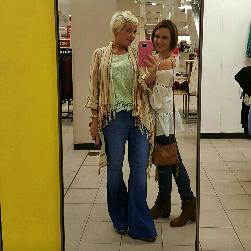 Wide leg jeans