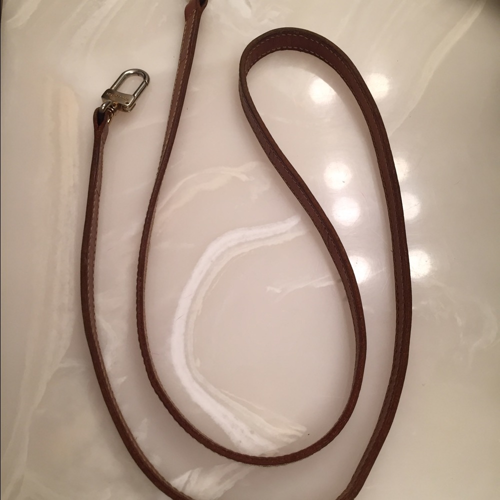 Louis Vuitton Detachable Shoulder Strap
