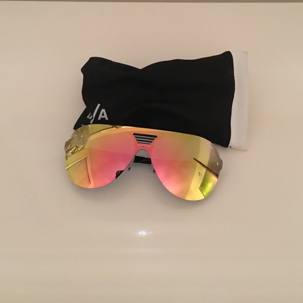 Quay Australia sunglasses