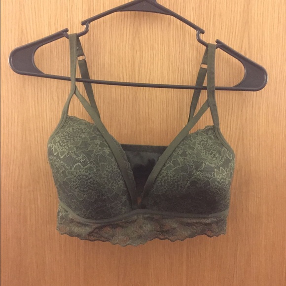 PINK Victoria's Secret Other - Victoria's Secret Pink Bralette w/ Straps