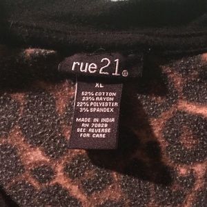 Long sleeve black shirt