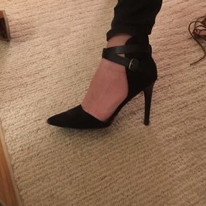 Cute Black cross cross Strap Heels