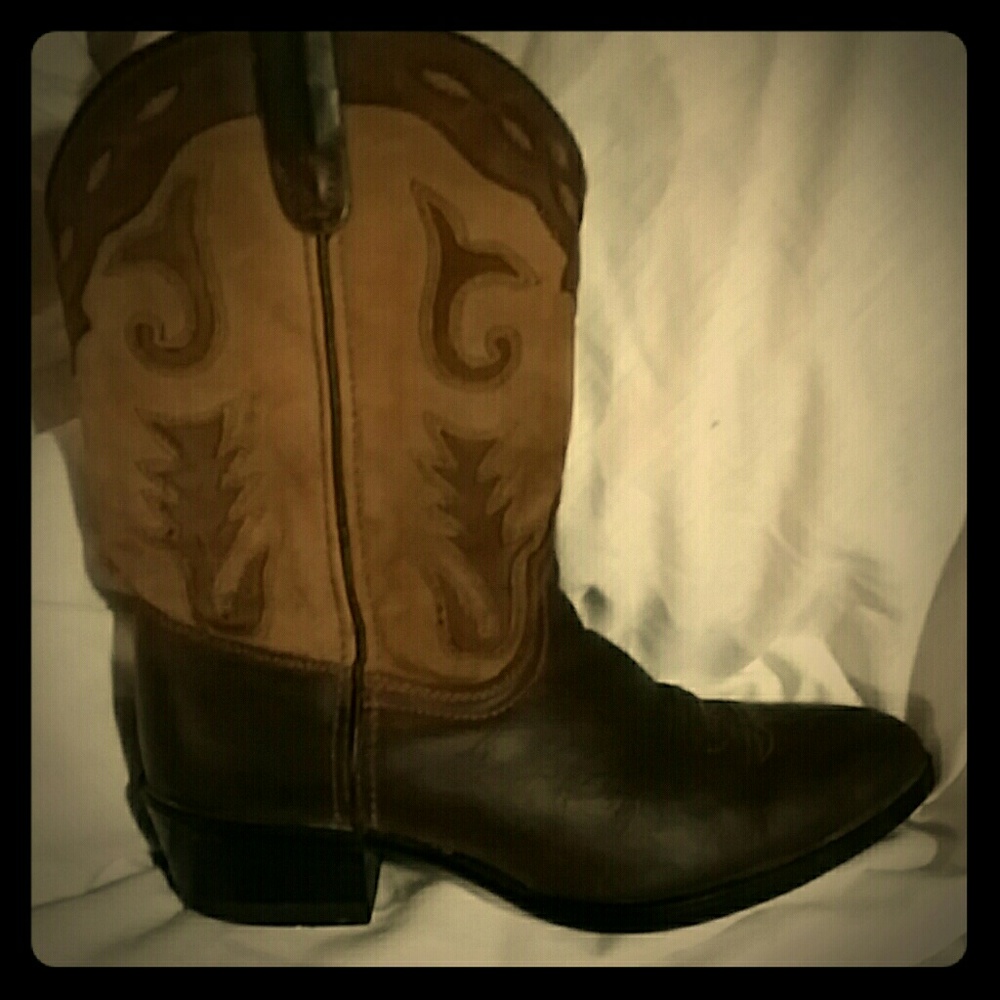 Smokey Mnt Boots size 6.5