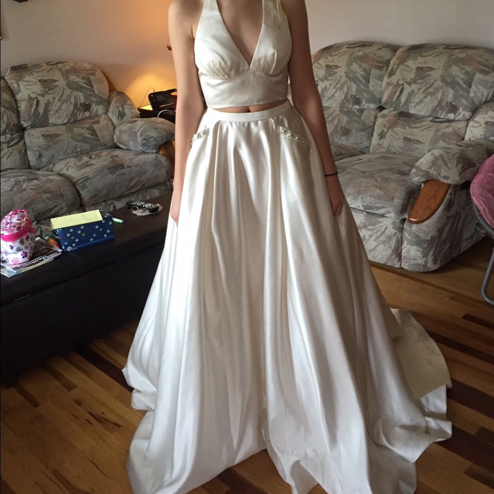 Sherri hill prom dress!