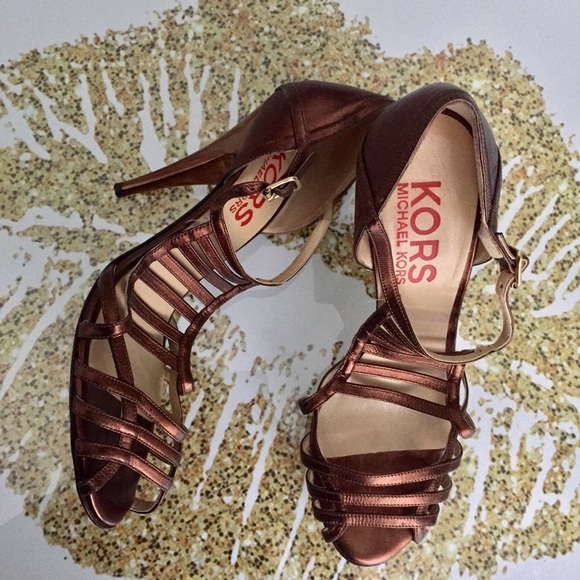 KORS Bronze Cage Heels - Picture 6 of 6