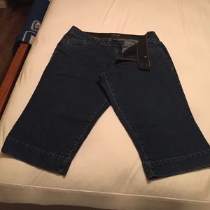 Capri jeans