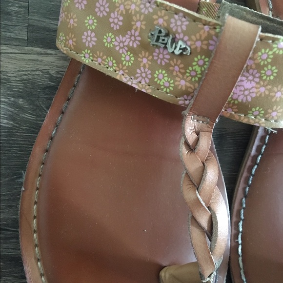 Sandals with braid strap - Picture 2 of 3