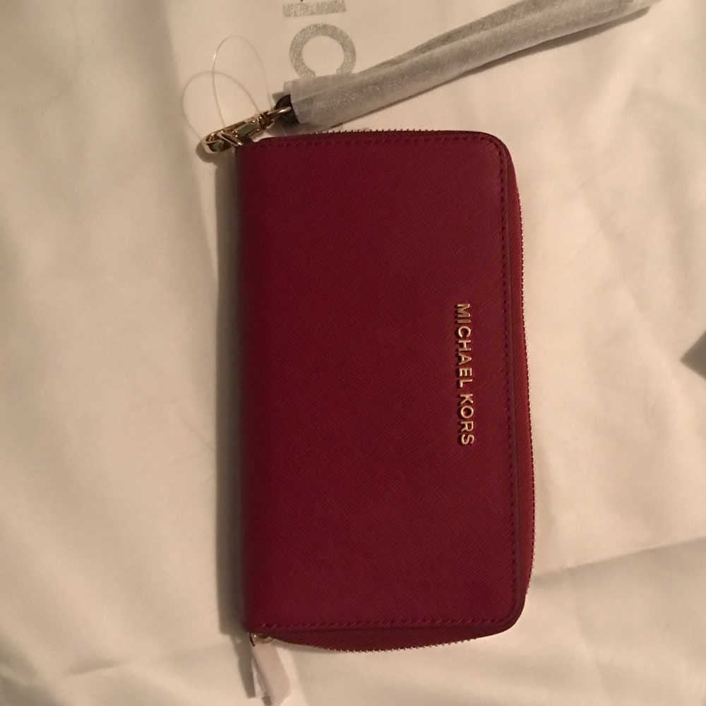 Michael kors wallet