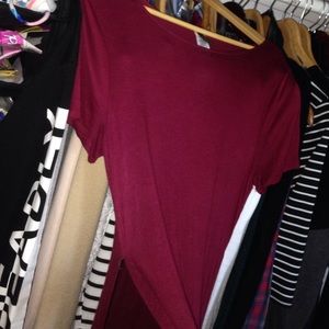 Open side cut our long maxi shirt