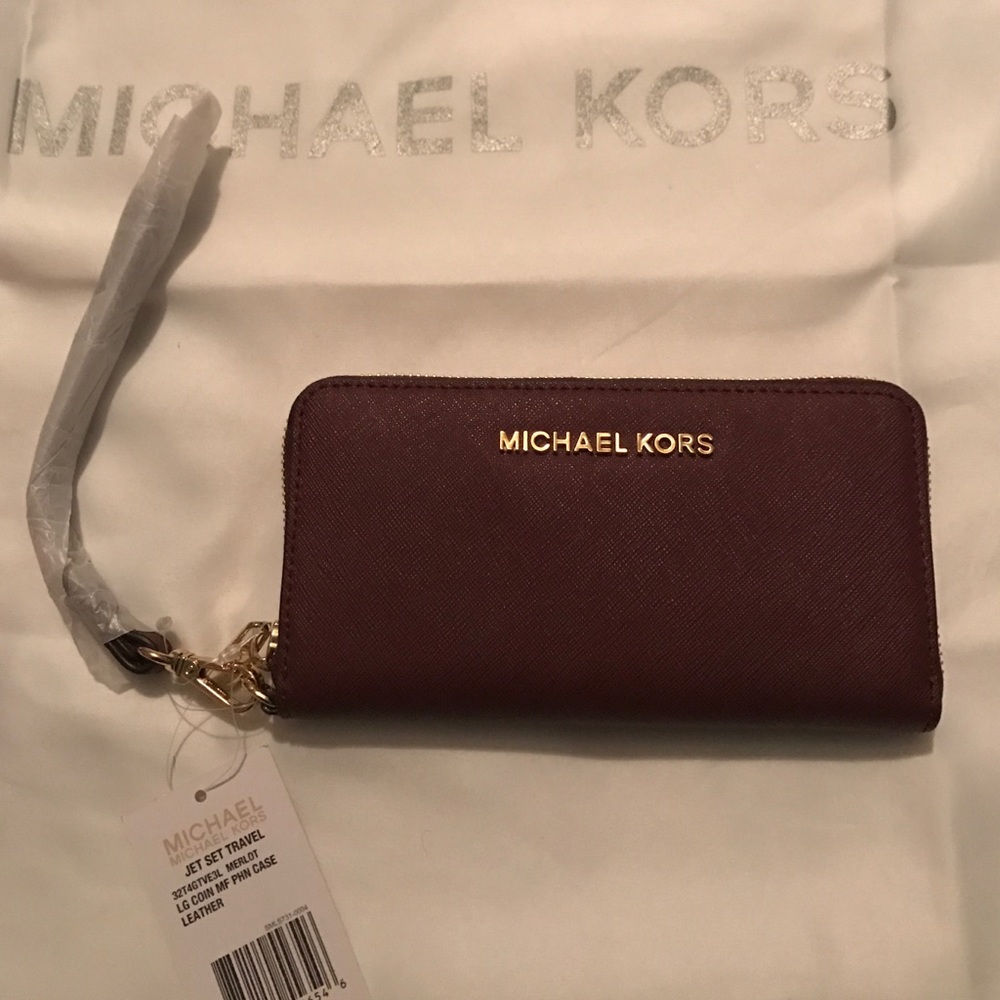 Michael kors wallet