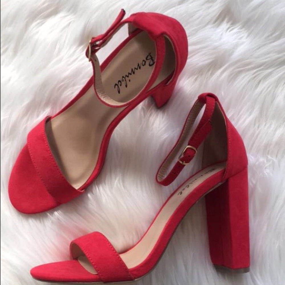 Red ankle strap heels - Picture 3 of 5