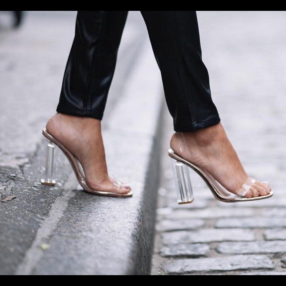 LUCITE HEELS