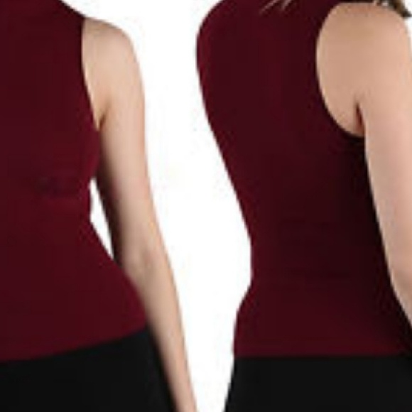 Halter top - Picture 3 of 3