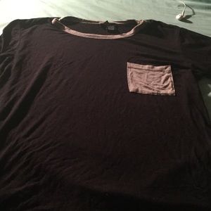 Cropped short sleeve shirt