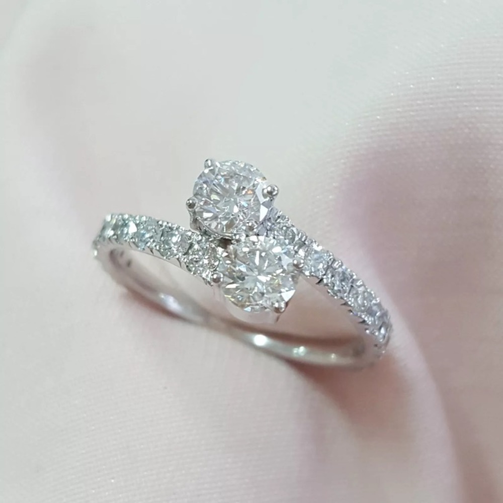 $3333 ⭐️1.00Ct Diamond Forever Us 14K Gold Ring - Picture 2 of 4