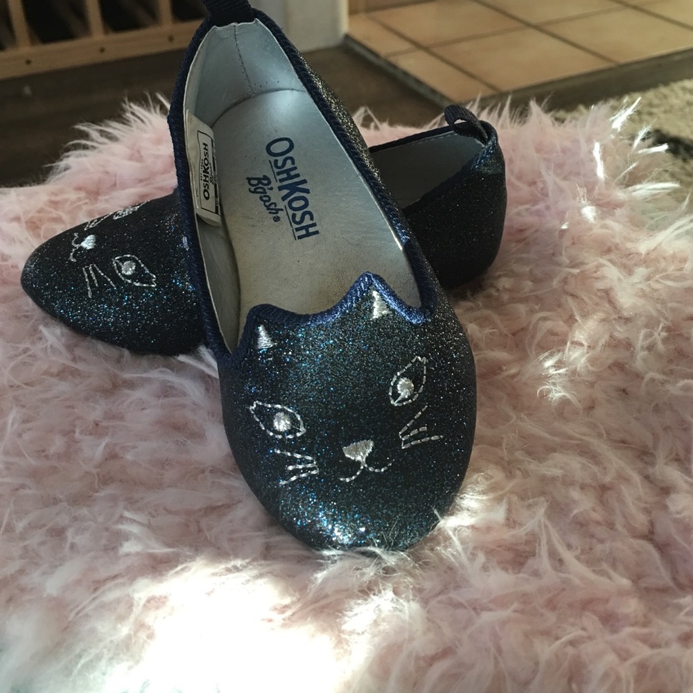 Oshkosh cat kids shoes