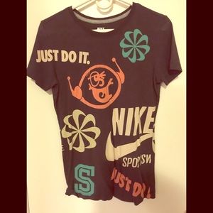 NIKE shirt. sz M