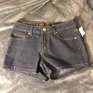 ✨BRAND NEW✨Wax Jean Denim Shorts size Small w/tag