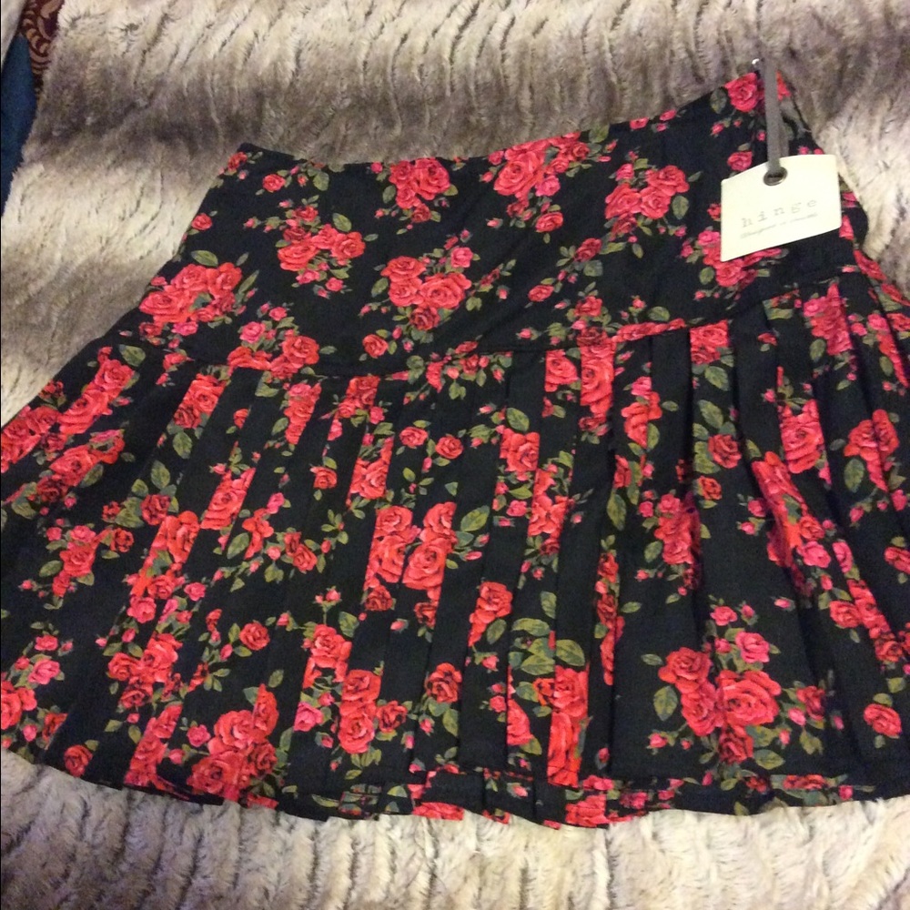 Flirty floral skirt