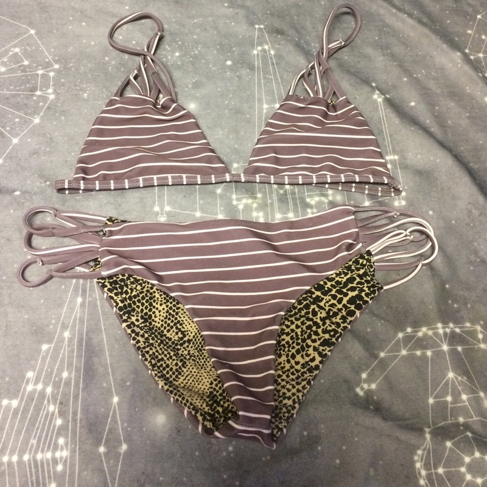 ACACIA SWIM FIG STRIPE SET