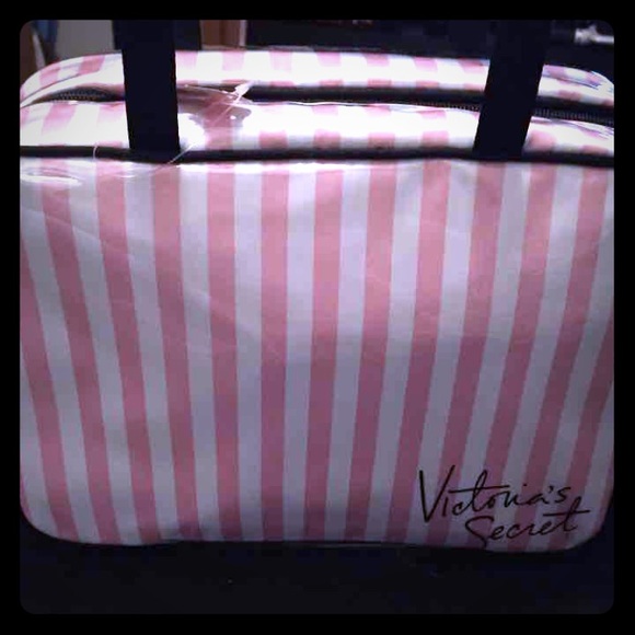 Victoria's Secret Handbags - Victoria Secret hanging travel case/bag