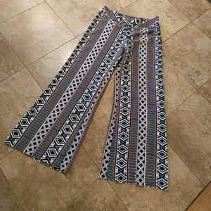 Bar lll wide leg smocked pant size med