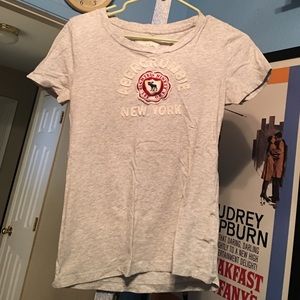 Abercrombie t shirt