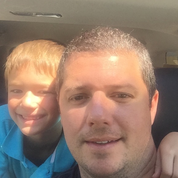Meet your Posher, Chad - Picture 1 of 1