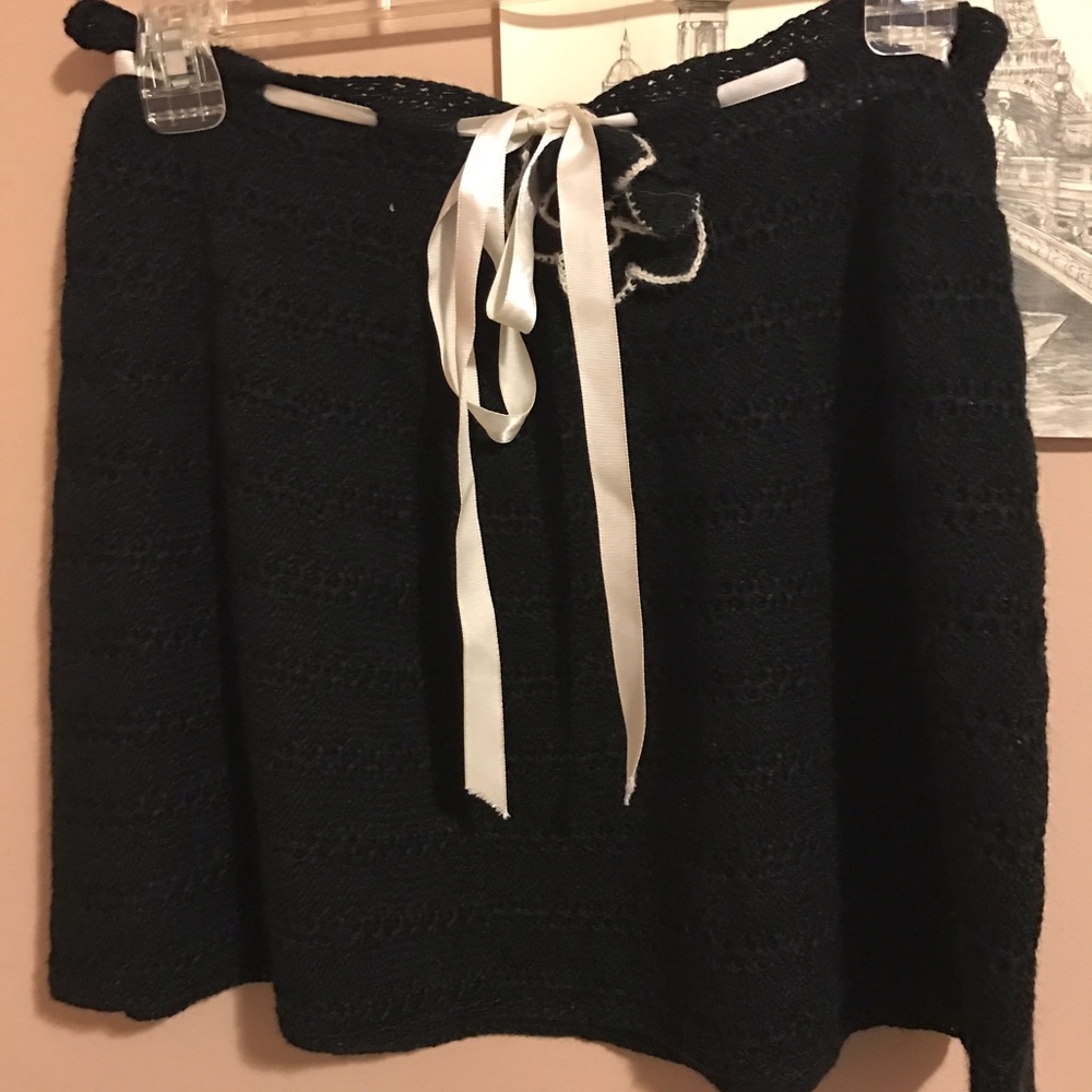 Short skirt