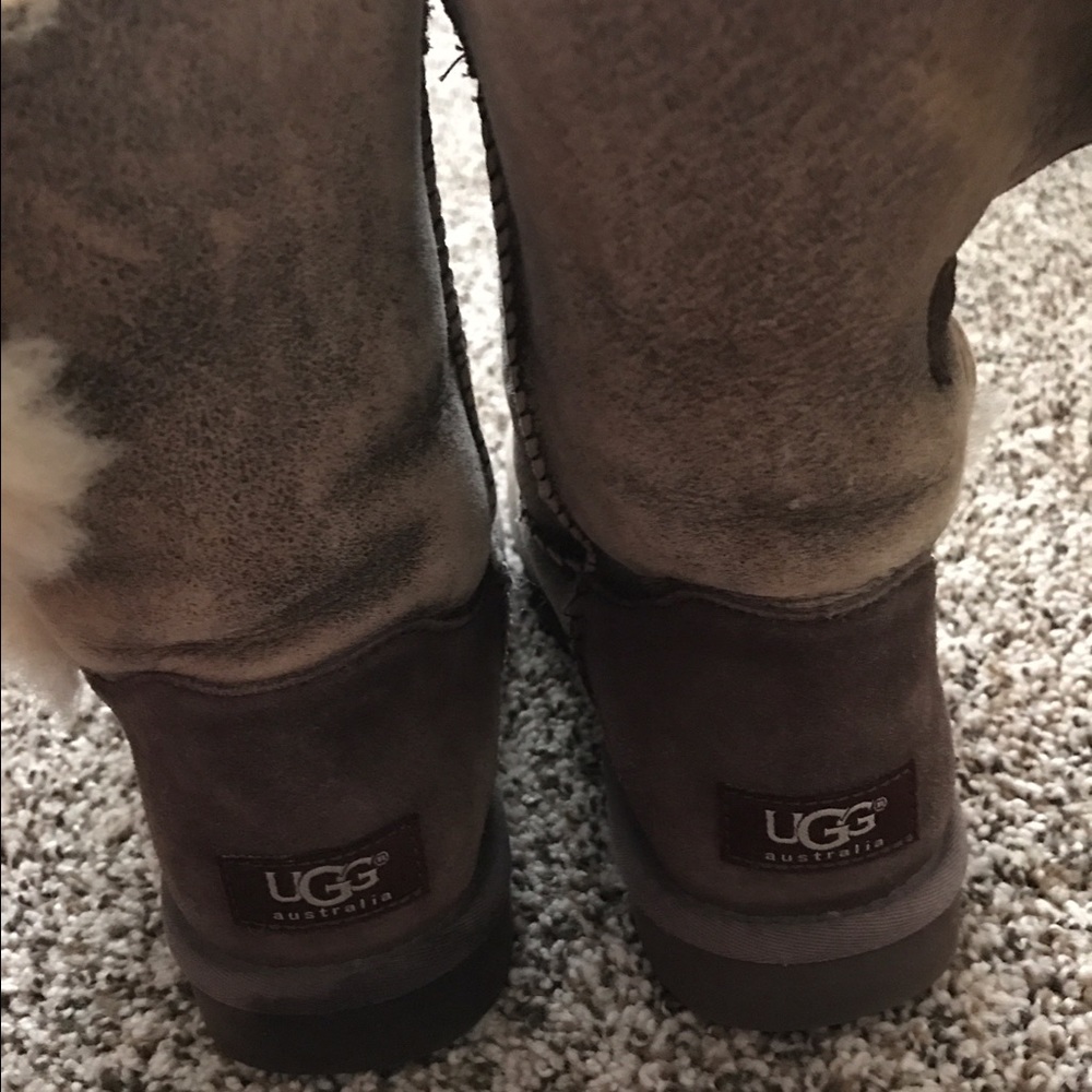 Bailey Button Bomber Ugg Boots 6 - image 4