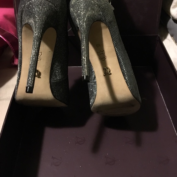 Shoes - Picture 3 of 3