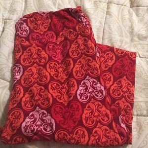 Lularoe Valentine leggings (offers welcome)