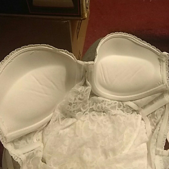 Victoria's secret lingerie - Picture 3 of 3